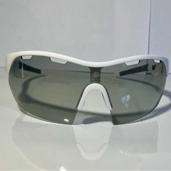 Siroko - K3S PHOTOCHROMIC PACIFIC COAST HIGHWAY - cycling sunglasses - Picture 10 of 11